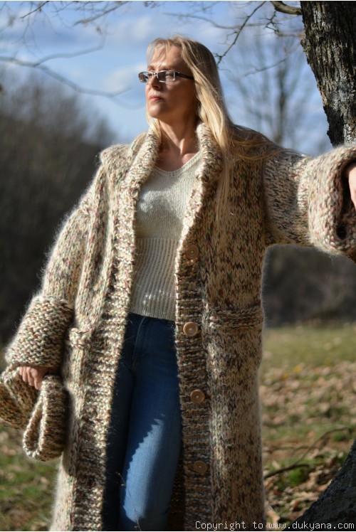 Chunky knitted long cardigan in earthly shades/CA124